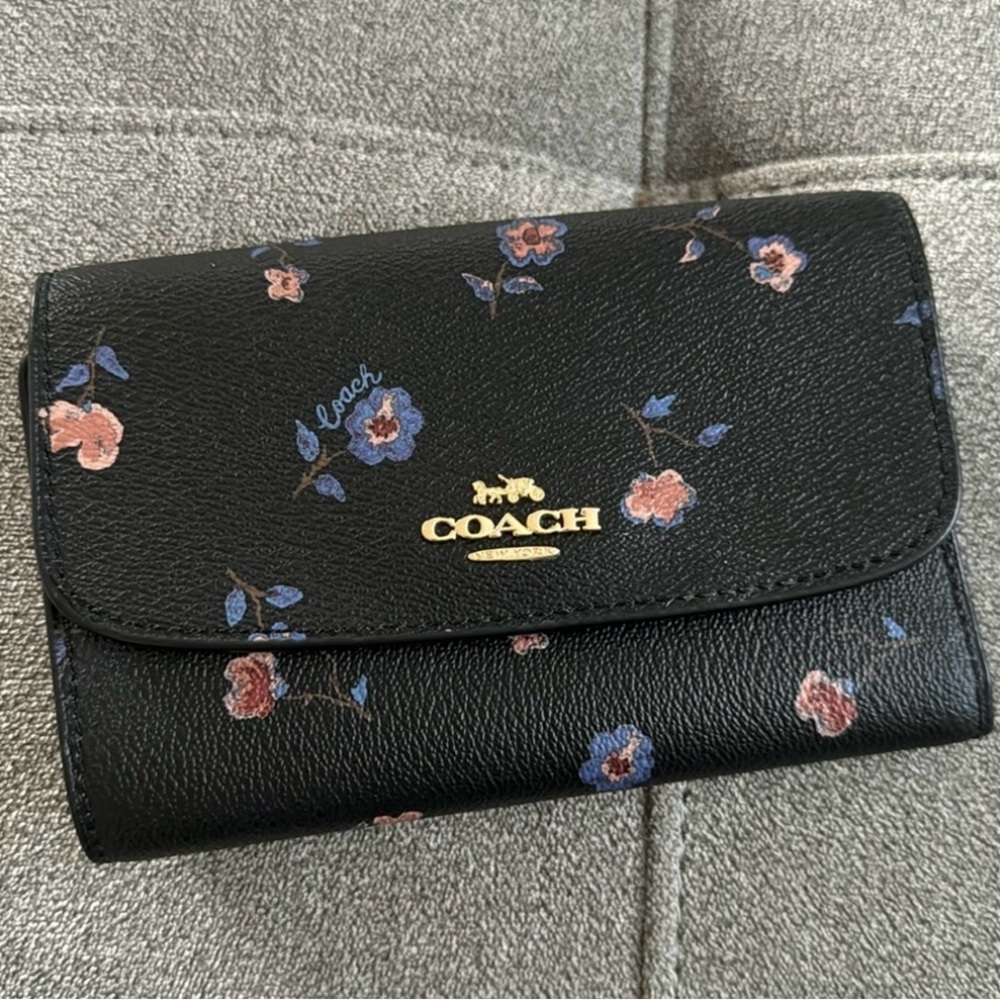 Vintage Coach Envelope Wallet